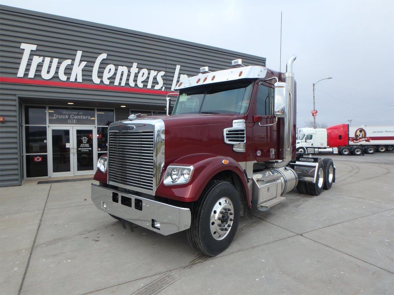 2021 Freightliner Day Cab